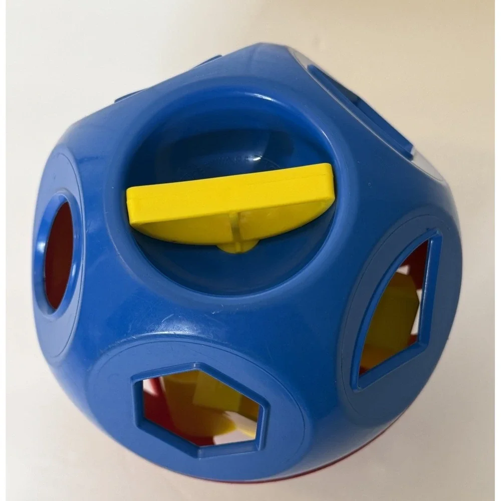 1968 Vintage Tupperware Red Blue Yellow Toy Shape O Ball COMPLETE Ball/10 shapes